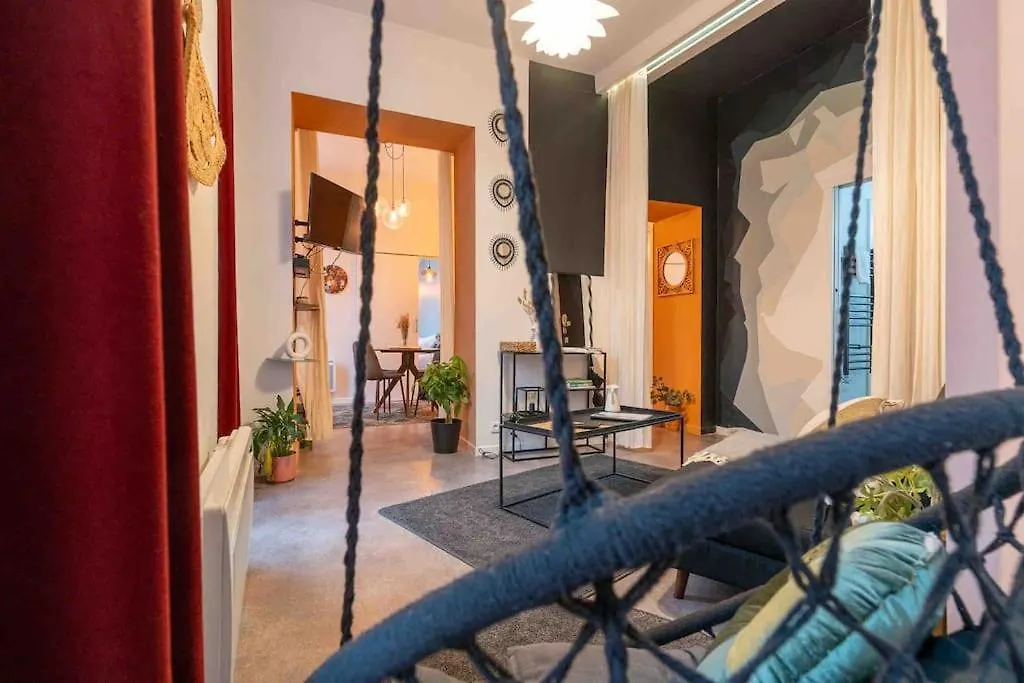 La Huppe - Bain Balneo - Riom Centre - 3 Etoiles Apartment France